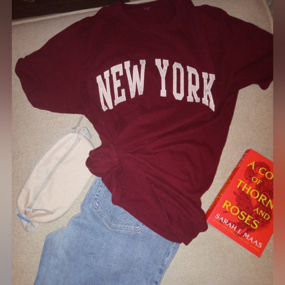 John Gault New York Maroon Short Sleeve Tee, Size Large